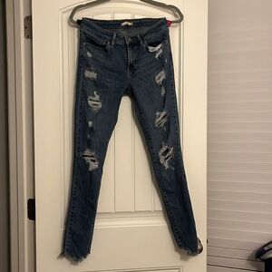 Levi’s Ripped Skinny Jeans